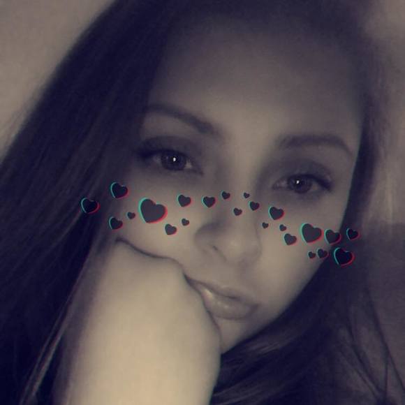 Meet your Posher, Eryn - Picture 1 of 1